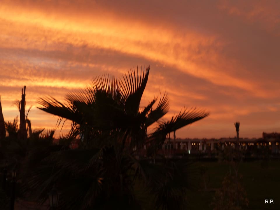 Am Abend Three Corners Happy Life Beach Resort