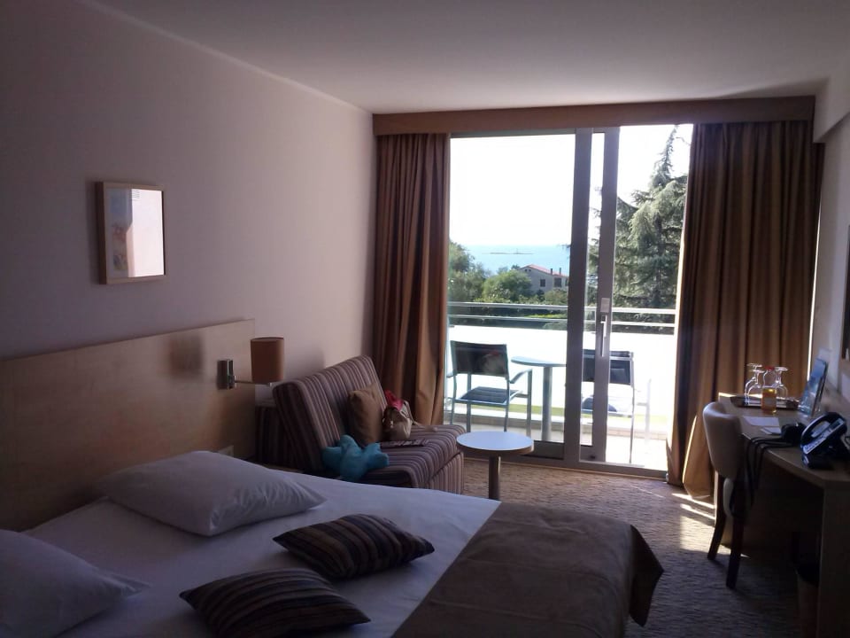 Großes Zimmer Valamar Parentino Hotel