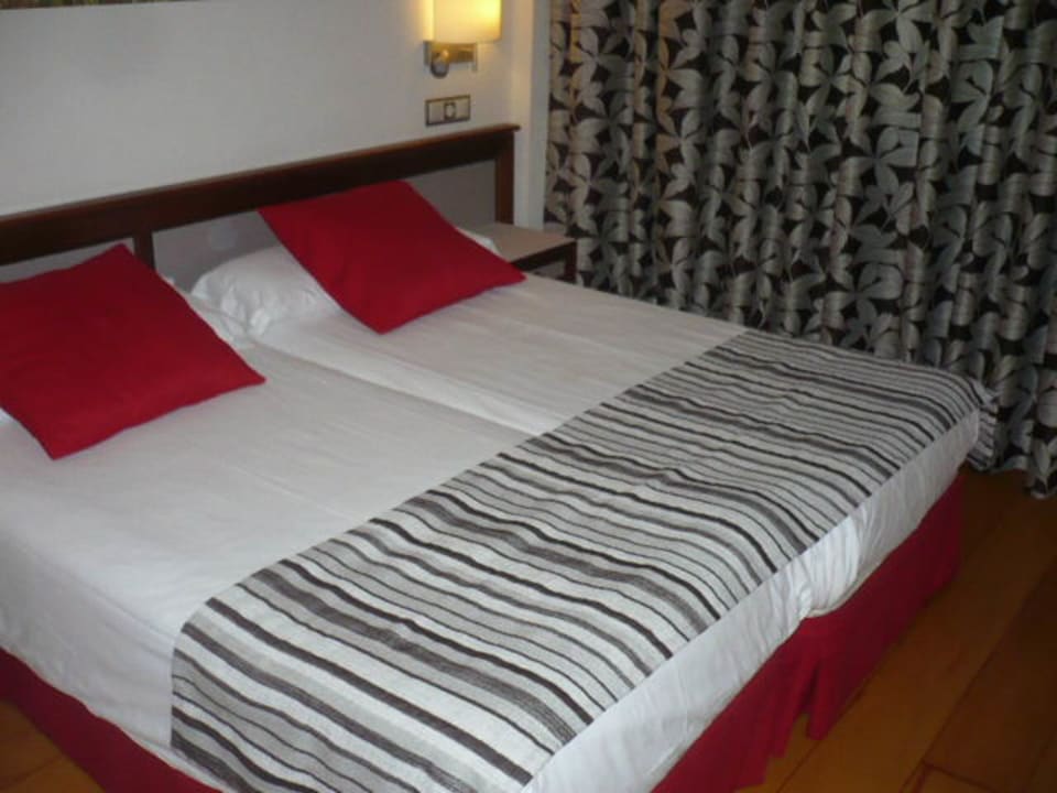 Zimmer Aparthotel Ivory Playa