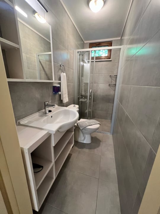 Zimmer Grenadine Lodge