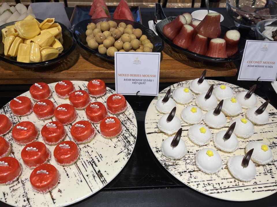 Gastro Vinpearl Landmark 81, Autograph Collection