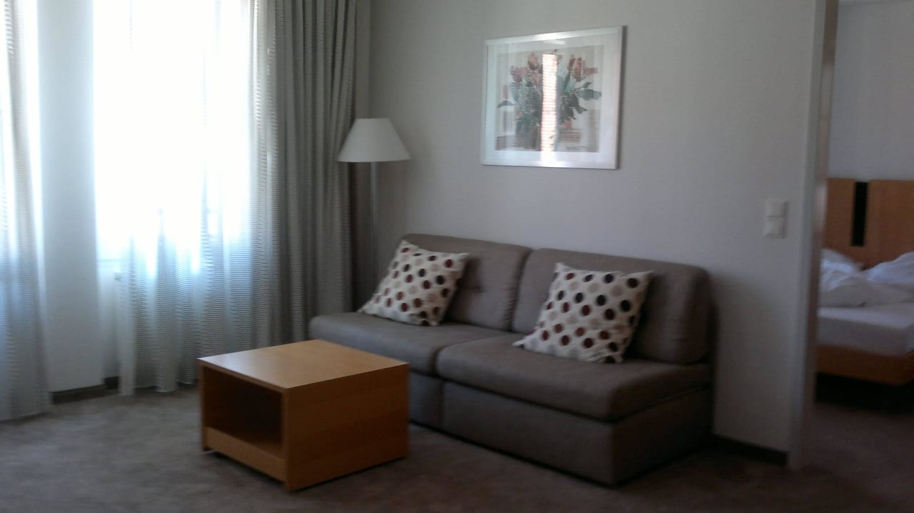 Sehr geräumige Zimmer Dom Hotel Augsburg