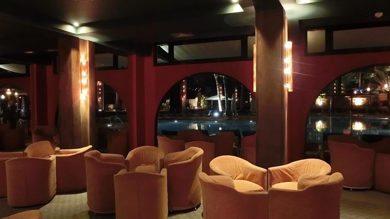 Diskothek/Bar mit Poolblick Bull Dorado Beach & Spa