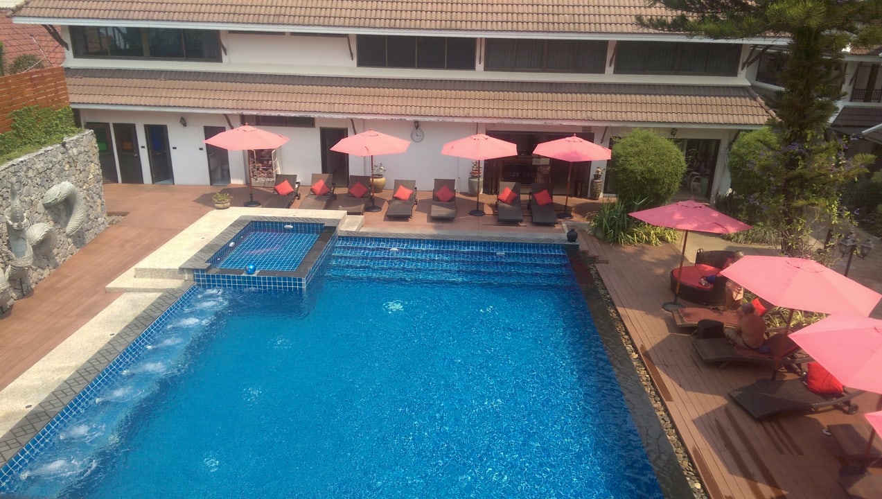 Pool Nak Nakara Hotel