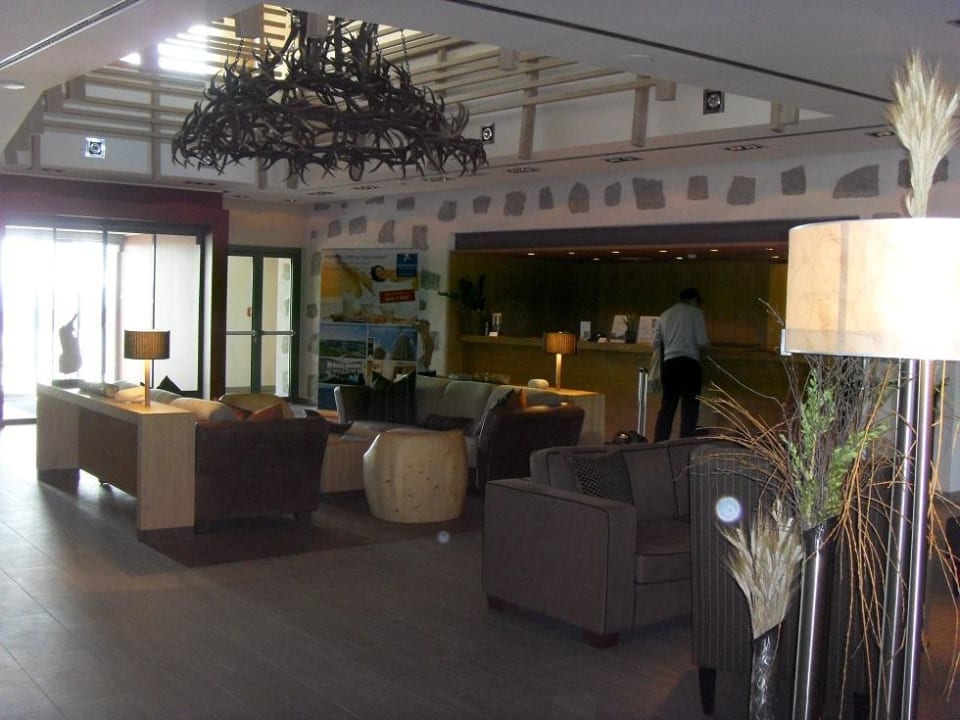 Hirschgeweih Luster in der Lobby Falkensteiner Hotel Bad Leonfelden