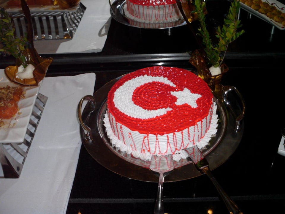 Tolle Tortenkreation Diamond Excellence Resort & Spa