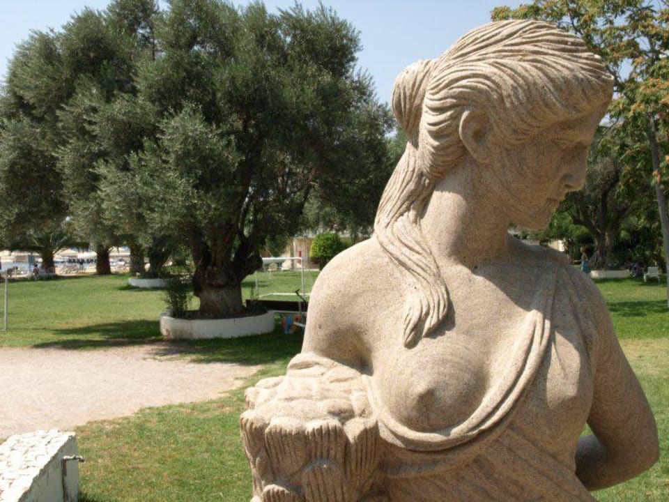 Skulptur Palmariva Beach Hotel