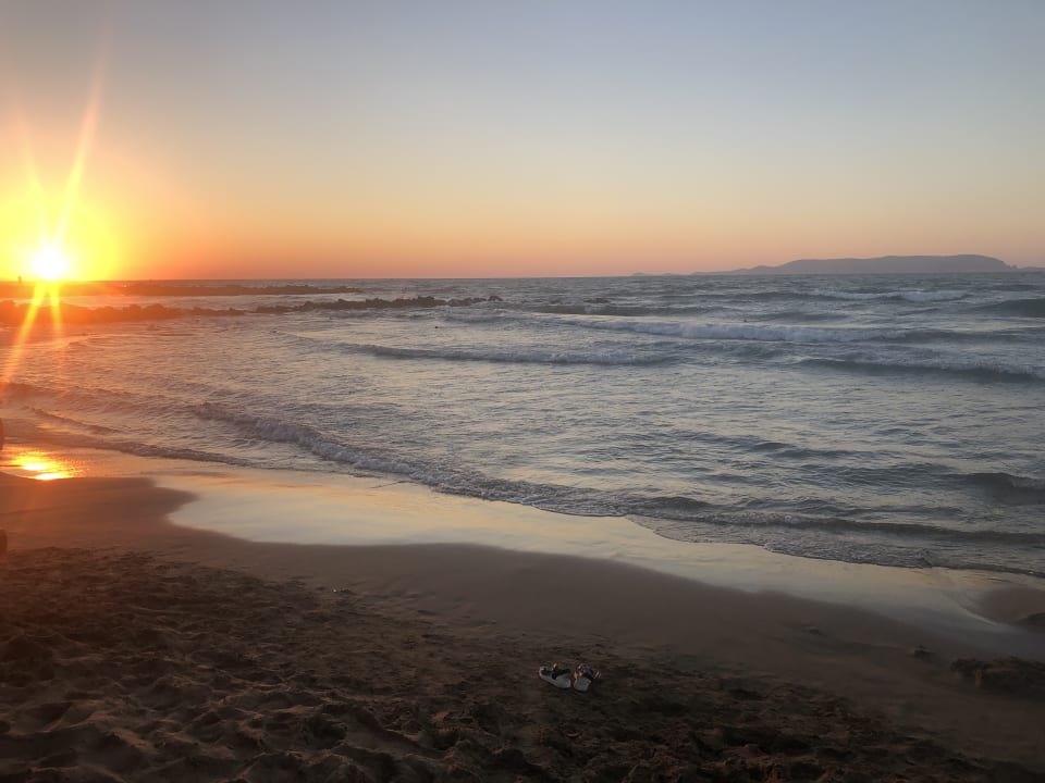 Strand Mitsis Rinela