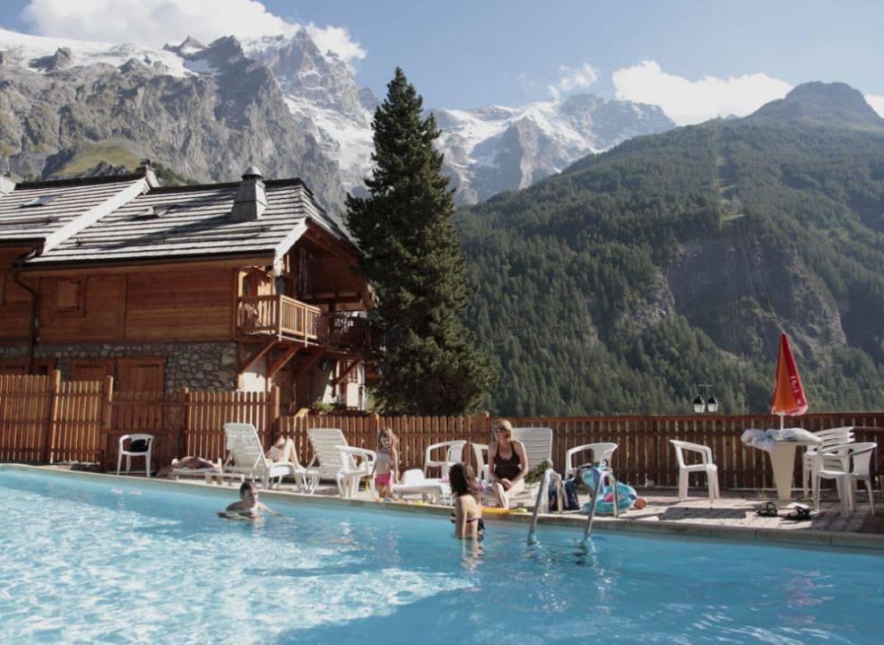 PISCINE Hotel Castillan