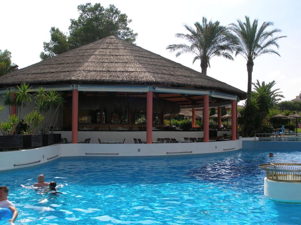 Poolbar Prinsotel La Dorada