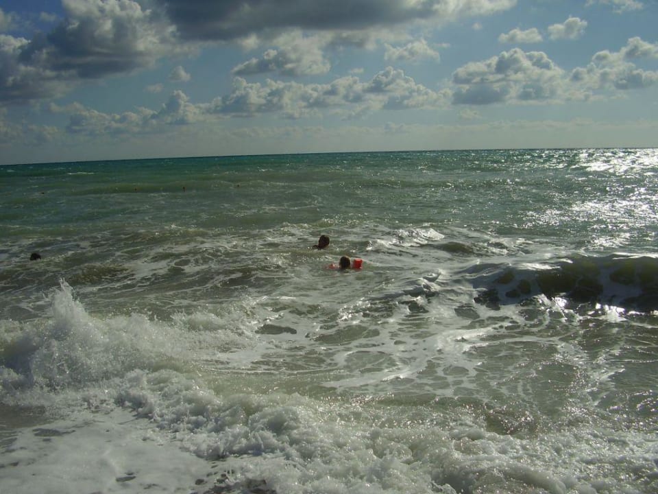 Guter Wellengang TUI BLUE Palm Garden