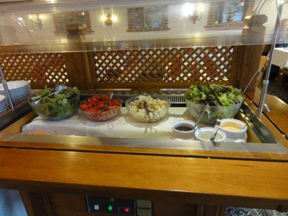 Salatbuffet Garni Hotel - Das Alpin Kaiserzeit