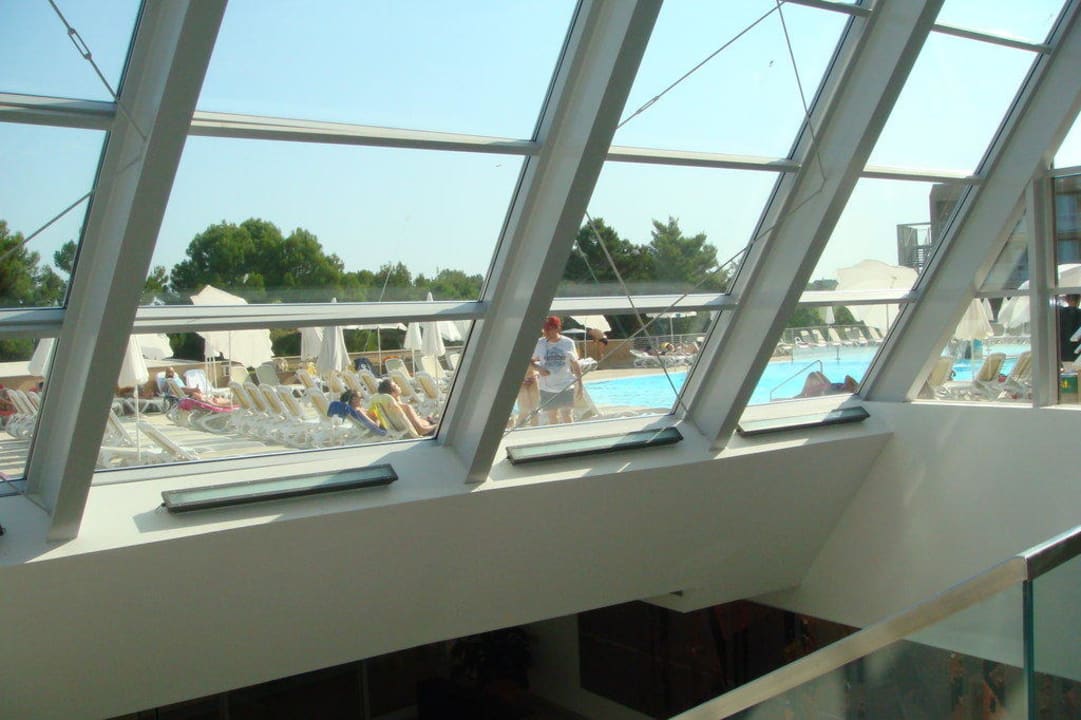 Sicht vom Stiegenhaus hinaus Hotel Molindrio Plava Laguna