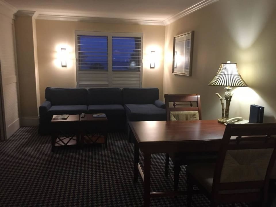 Suite - Wohnzimmer mit Bettsofa Hotel Sheraton Suites Key West