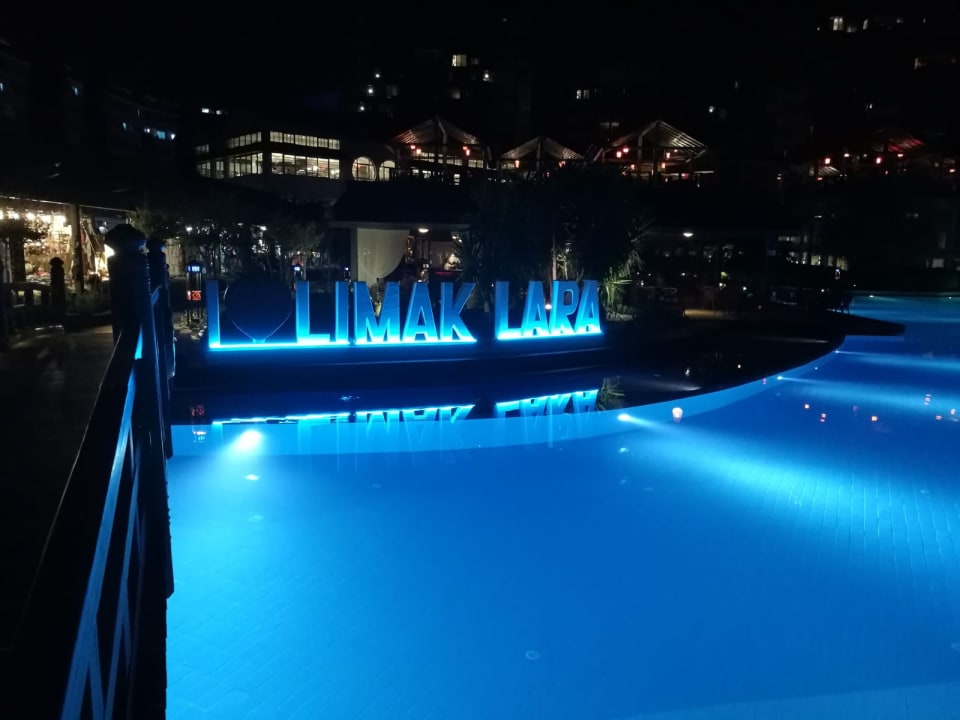 Pool Limak Lara Deluxe Hotel & Resort