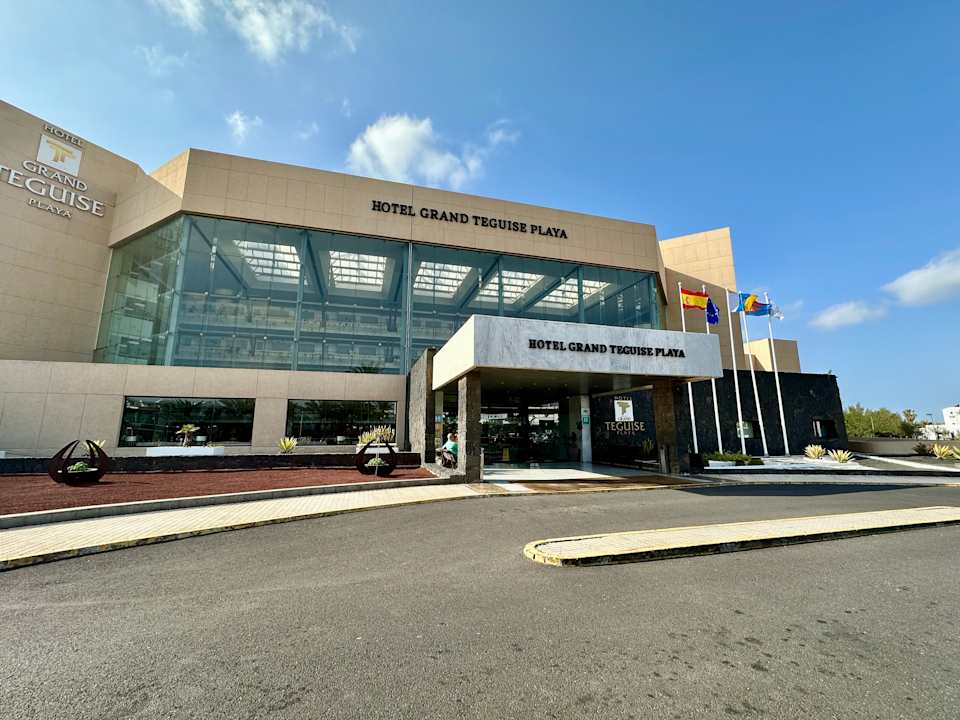 Außenansicht Hotel Grand Teguise Playa