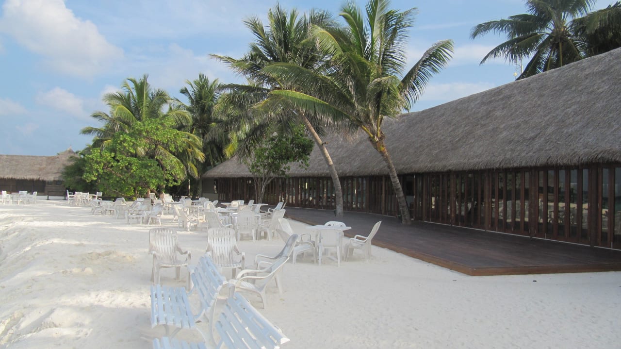 Die neue Strandbar Summer Island Maldives