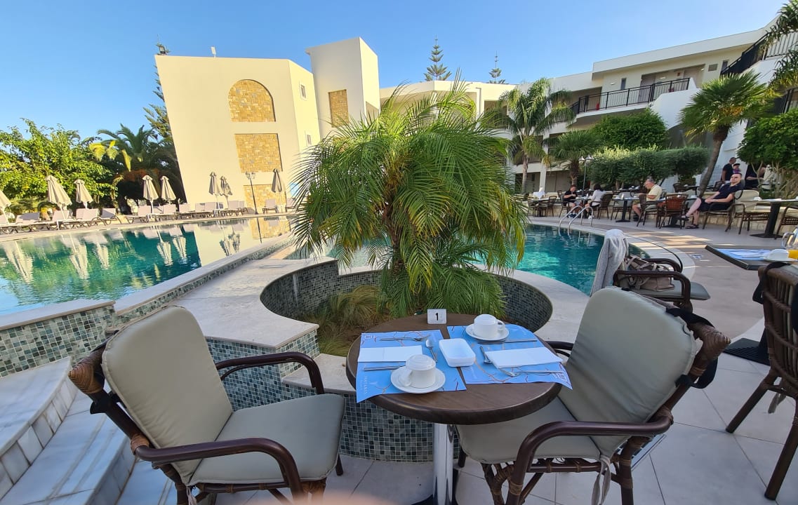 Gastro Vantaris Palace