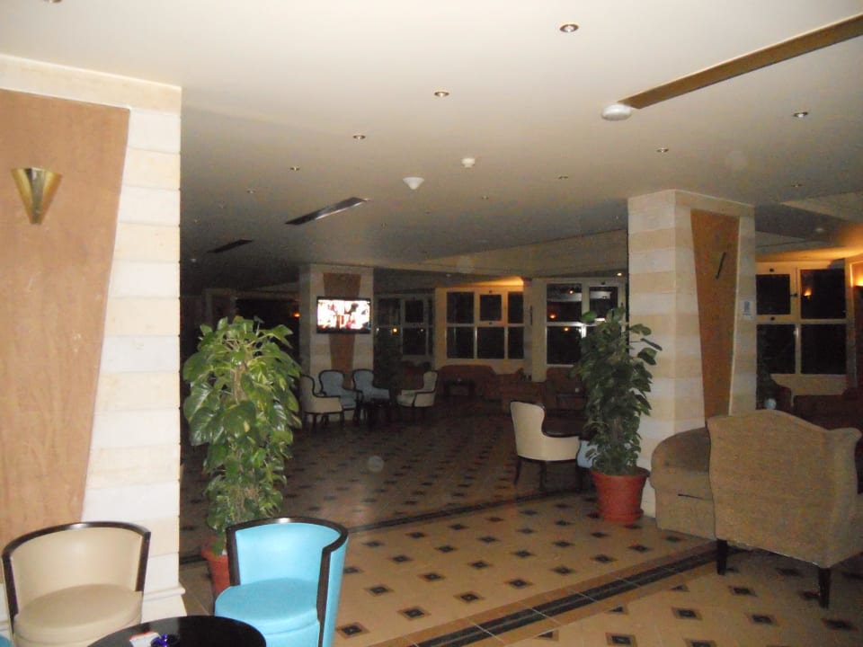 Buddha Bar sehr groß Seagull Beach Resort