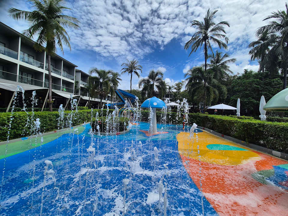 Pool X10 Khaolak Resort