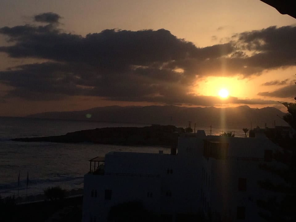 Sonnenaufgang Creta Maris Resort