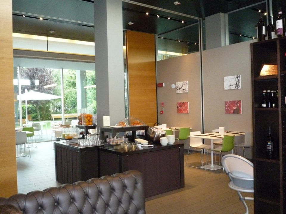 Teil Büffet Mod 05 Living Hotel