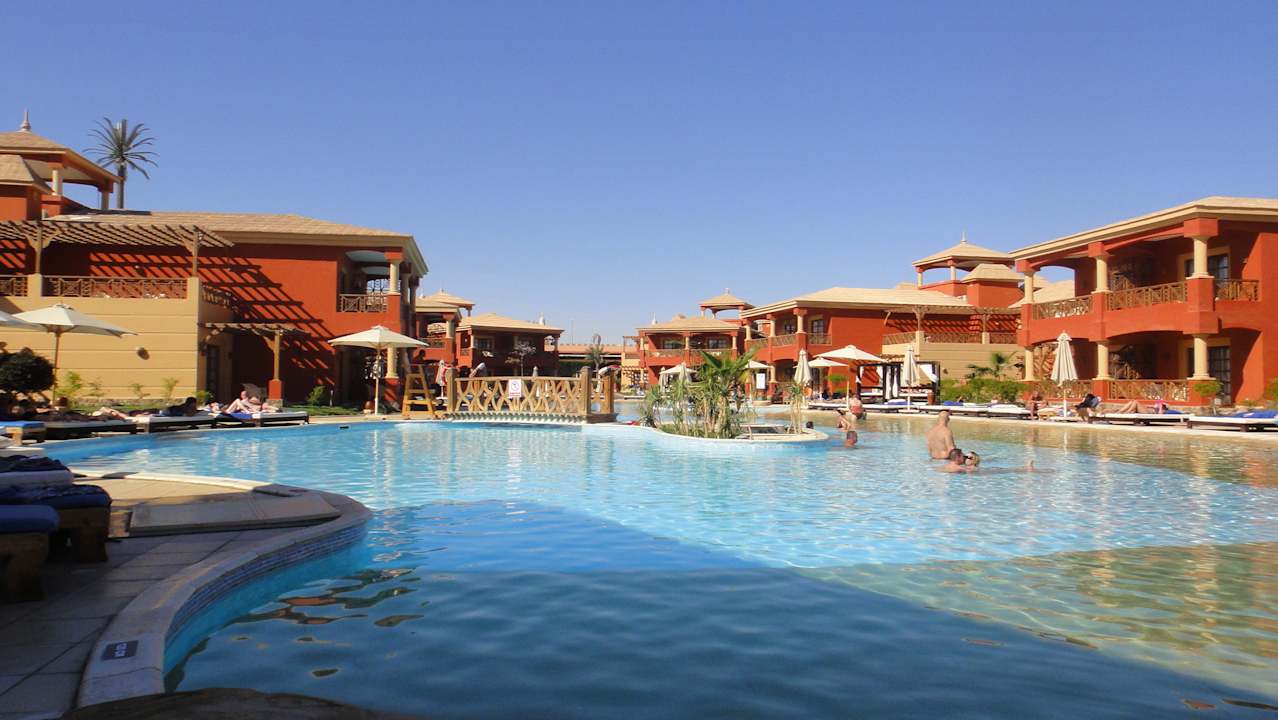 Pool im 400er Bereich Pickalbatros Alf Leila Wa Leila Resort - Neverland Hurghada
