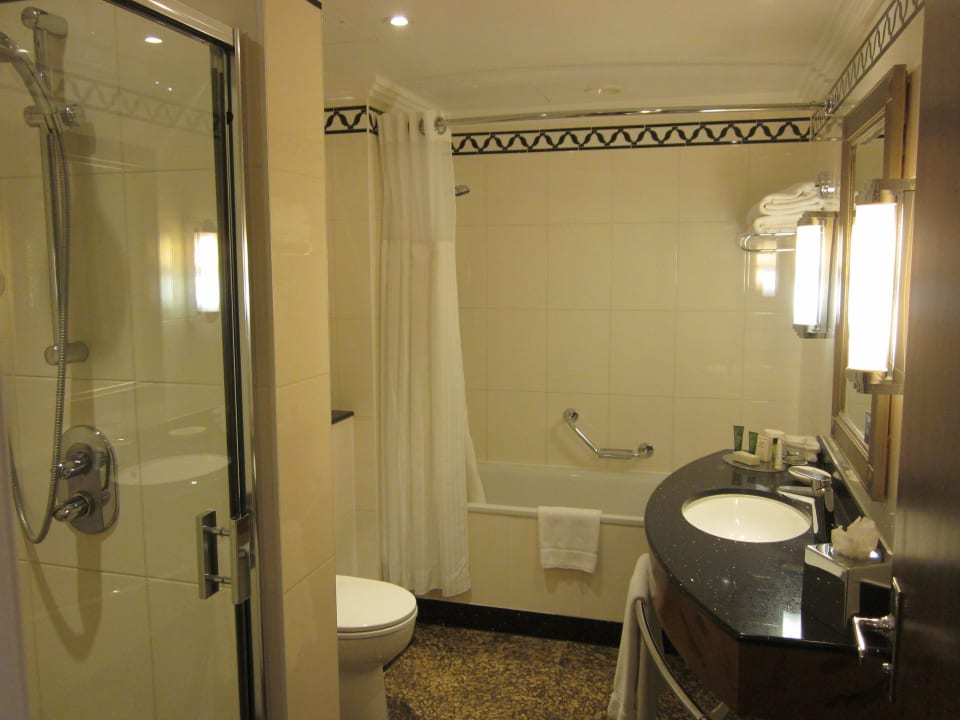 Grosses Bad Hilton London Paddington