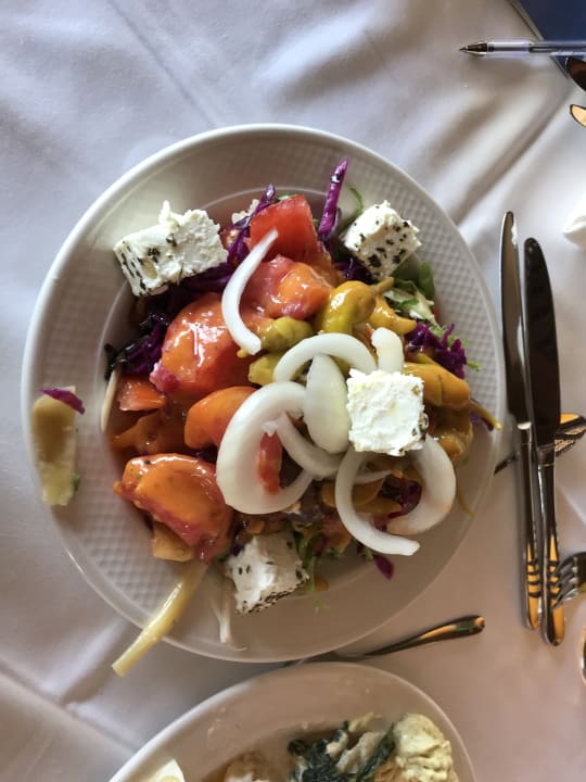 Gastro Pilot Beach Resort