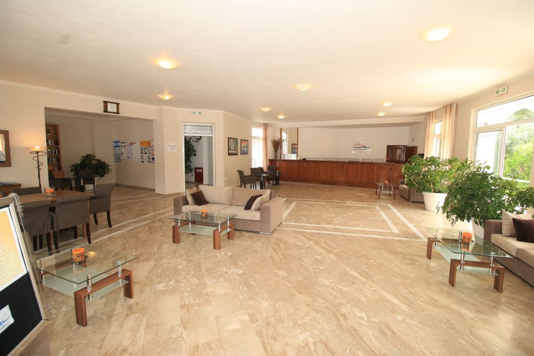 Lobby Hotel Yannis Corfu