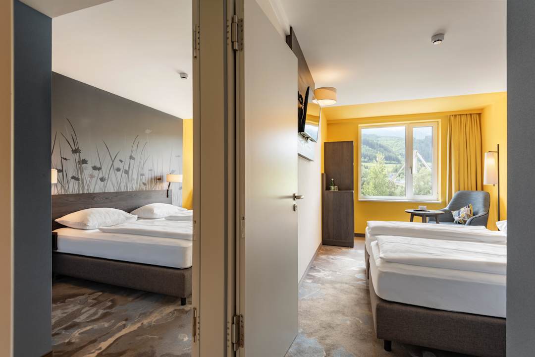 Zimmer Hwest Hotel Hall