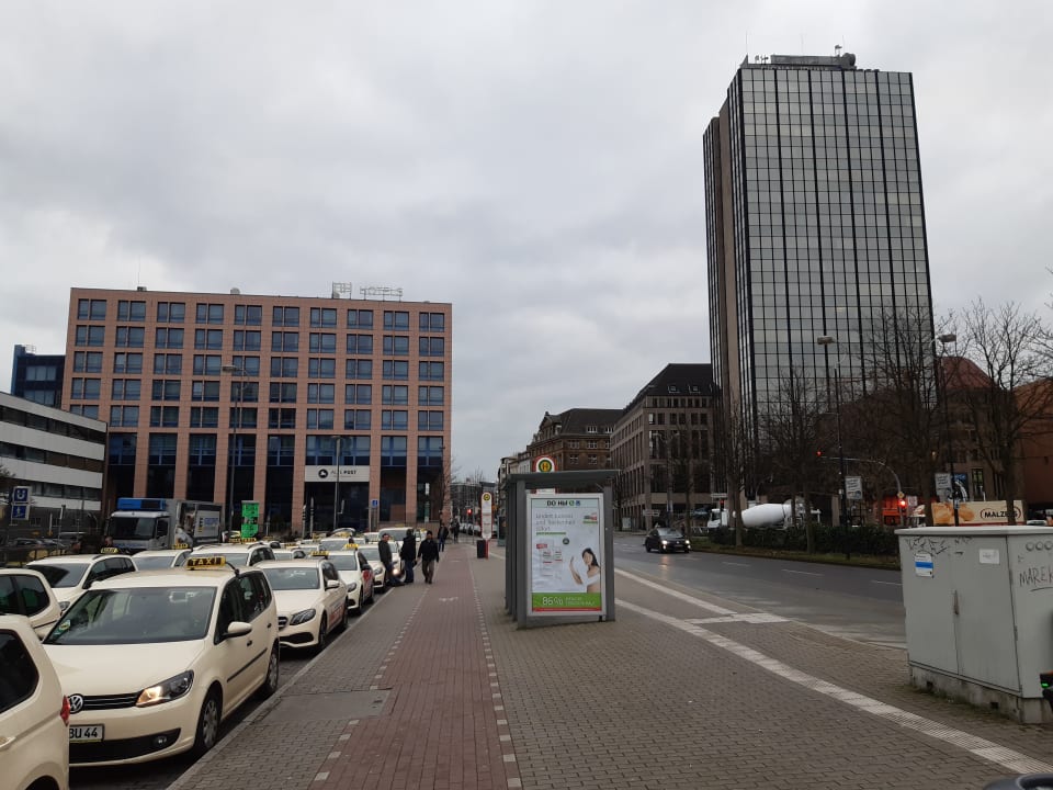 Außenansicht Hotel NH Dortmund