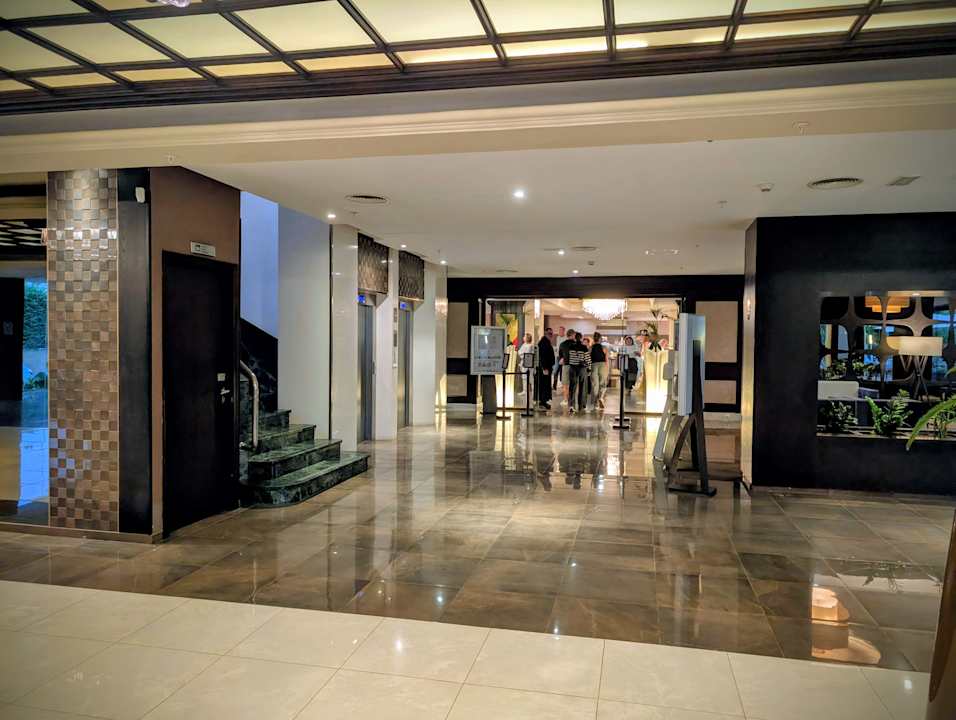 Gastro Hotel Riu Bravo