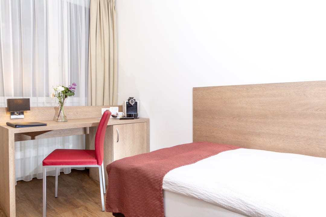 Zimmer Hotel Alexander