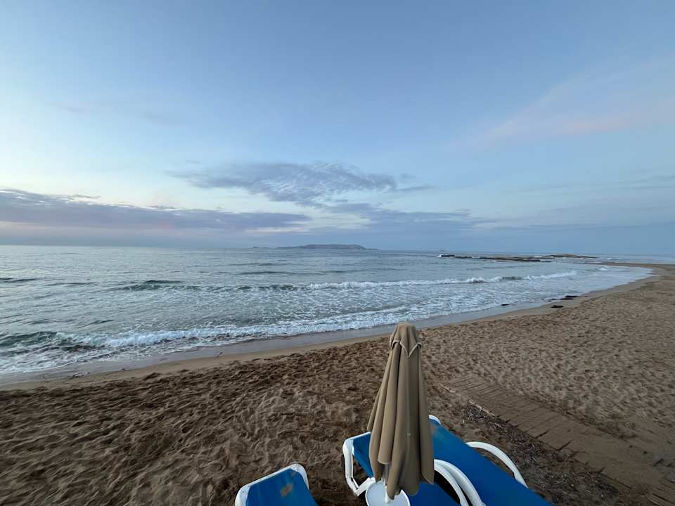 Strand Arina Beach Resort