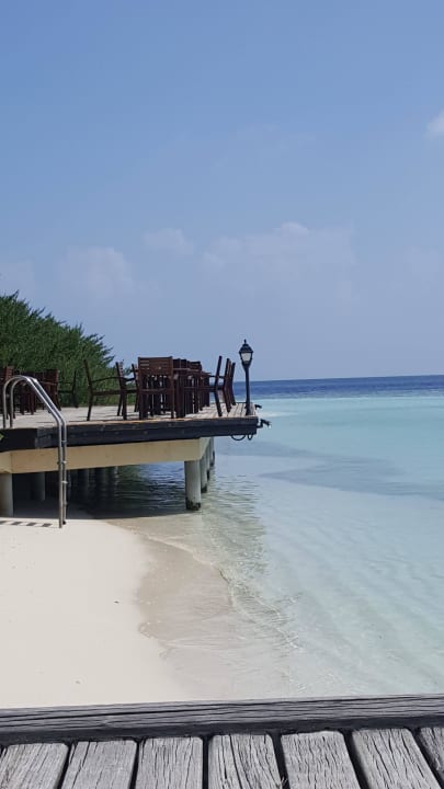 Barterrasse Embudu Village