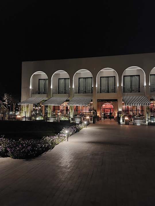 Außenansicht Desert Rose
