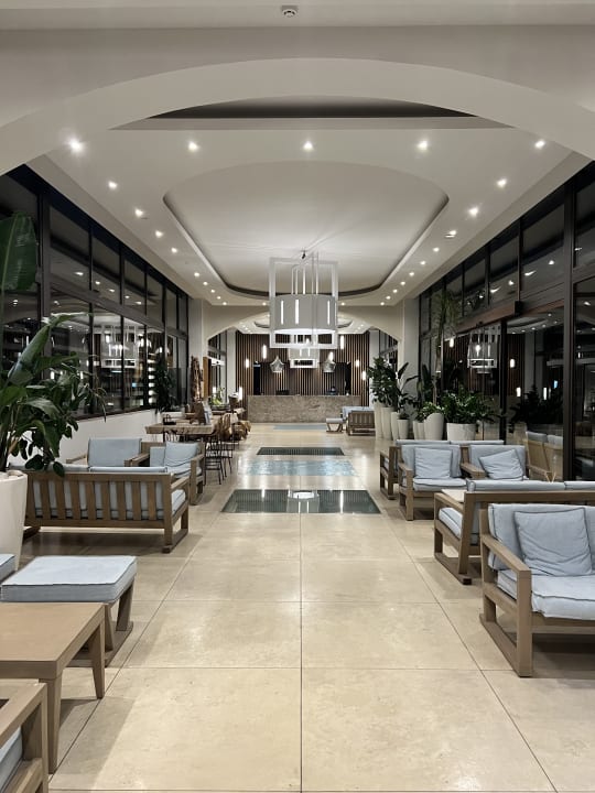 Lobby Seaside A Lifestyle Resort