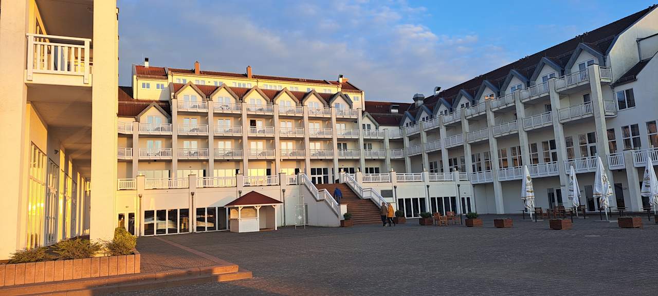 Außenansicht Precise Resort Hafendorf Rheinsberg