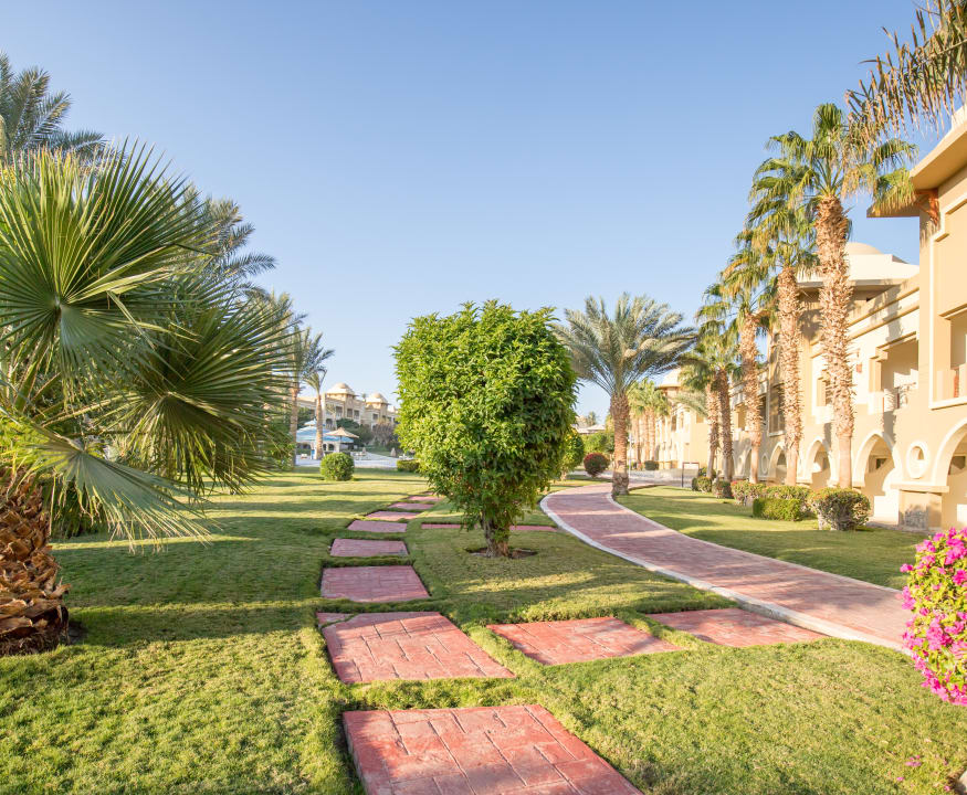 Gartenanlage Serenity Alpha Beach
