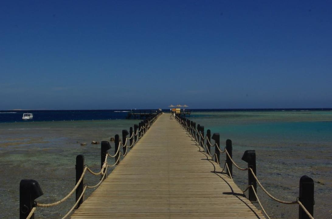 Пирс Stella Beach Resort & Spa Makadi Bay