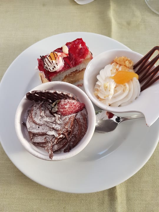 Gastro Seaside Hotel Sandy Beach