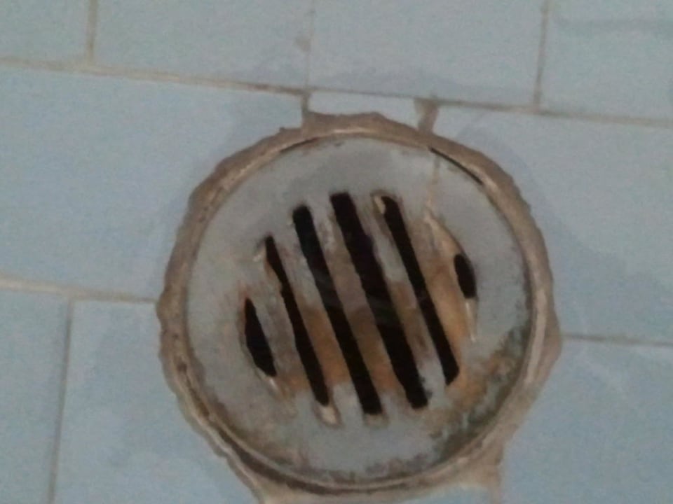 Außer schmutzig, nur schmutzig Hotel Myriam