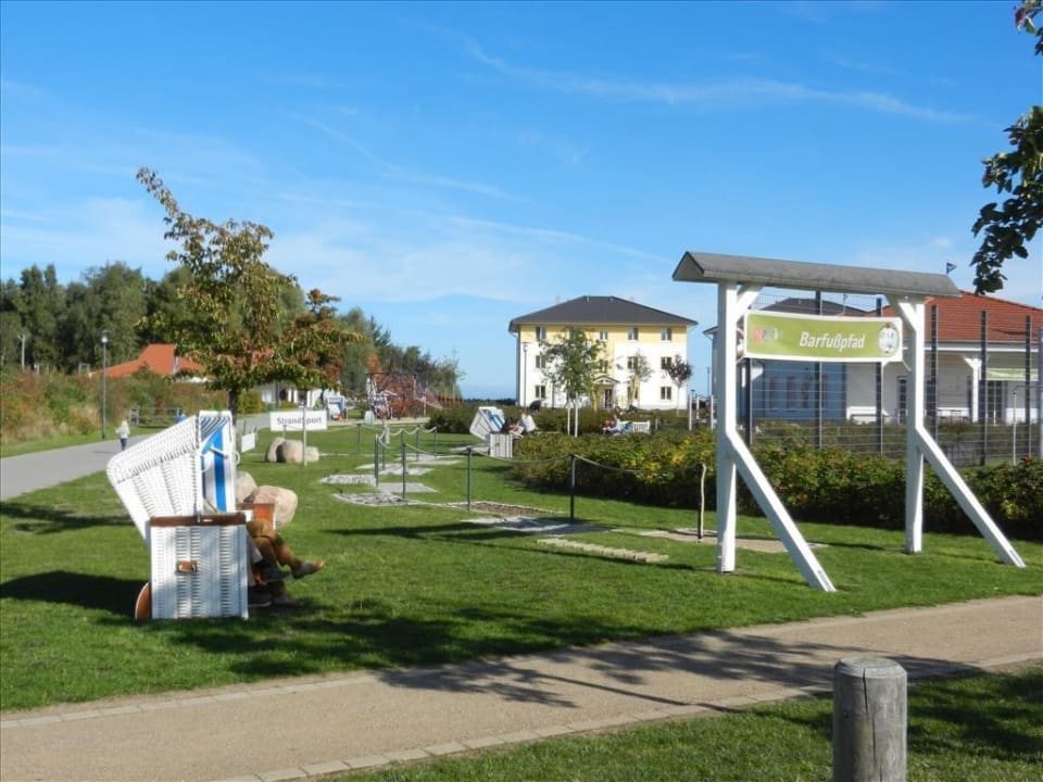 Barfußpfad BEECH Resort Boltenhagen
