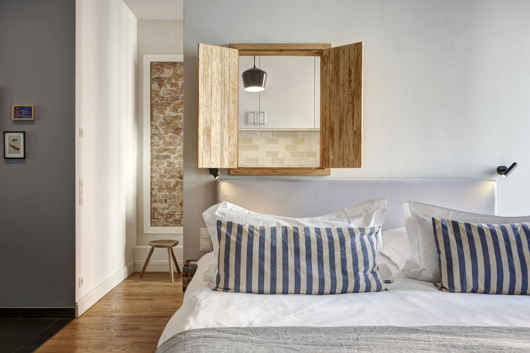 Zimmer Berlin Gorki Apartments