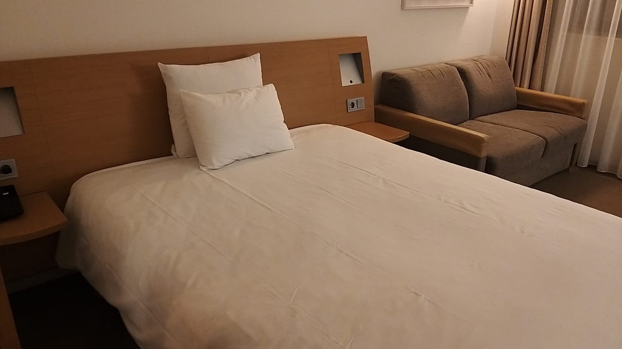Zimmer Novotel München Airport
