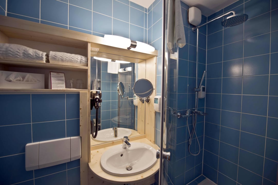 Business Doppelzimmer - Badezimmer Sporthotel Heiligenblut