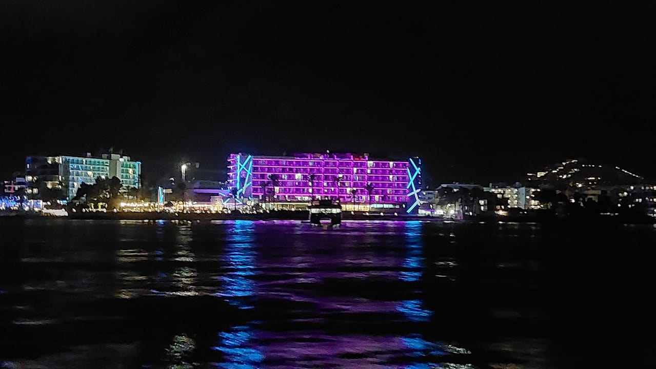 Außenansicht Hotel Torre del Mar