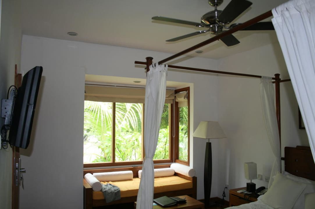 Бунгало Kuramathi Maldives