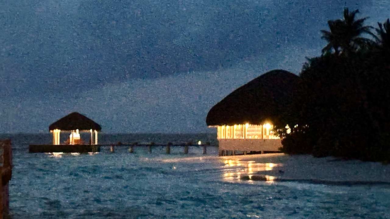 Gastro Dreamland The Unique Sea & Lake Resort / Spa